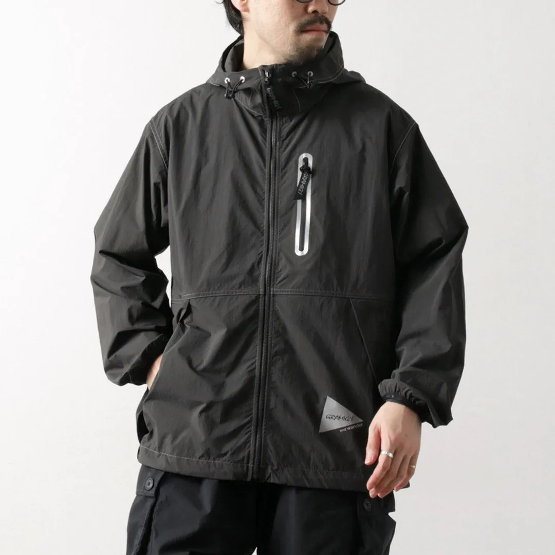 Stitched Look AND WANDER / Gramicci Collaboration Blush Nylon Jacket