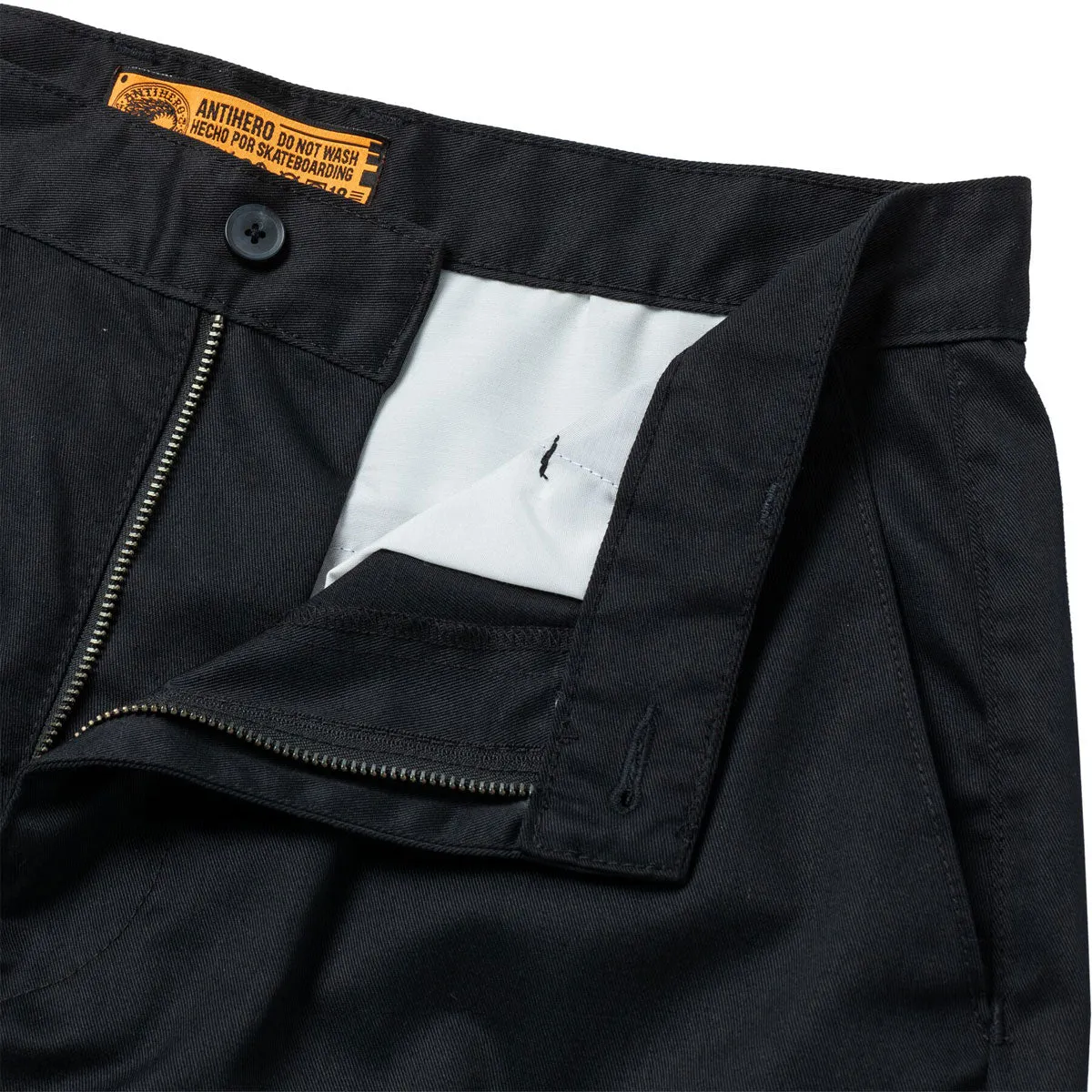 Tailored Cut Minimalist Style Anti-Hero Hecho Por Skate Shorts - Black