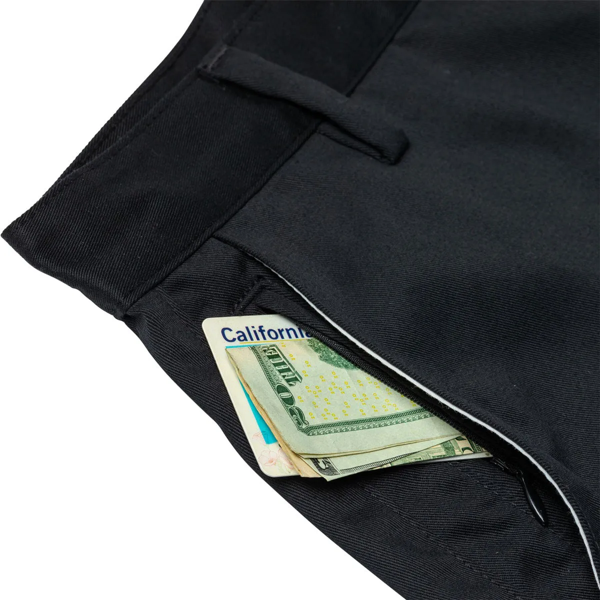 Anti-Hero Hecho Por Skate Shorts - Black Chic Look energetic look