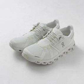 Anti Fatigue Support ON / Cloud 6 Sneakers