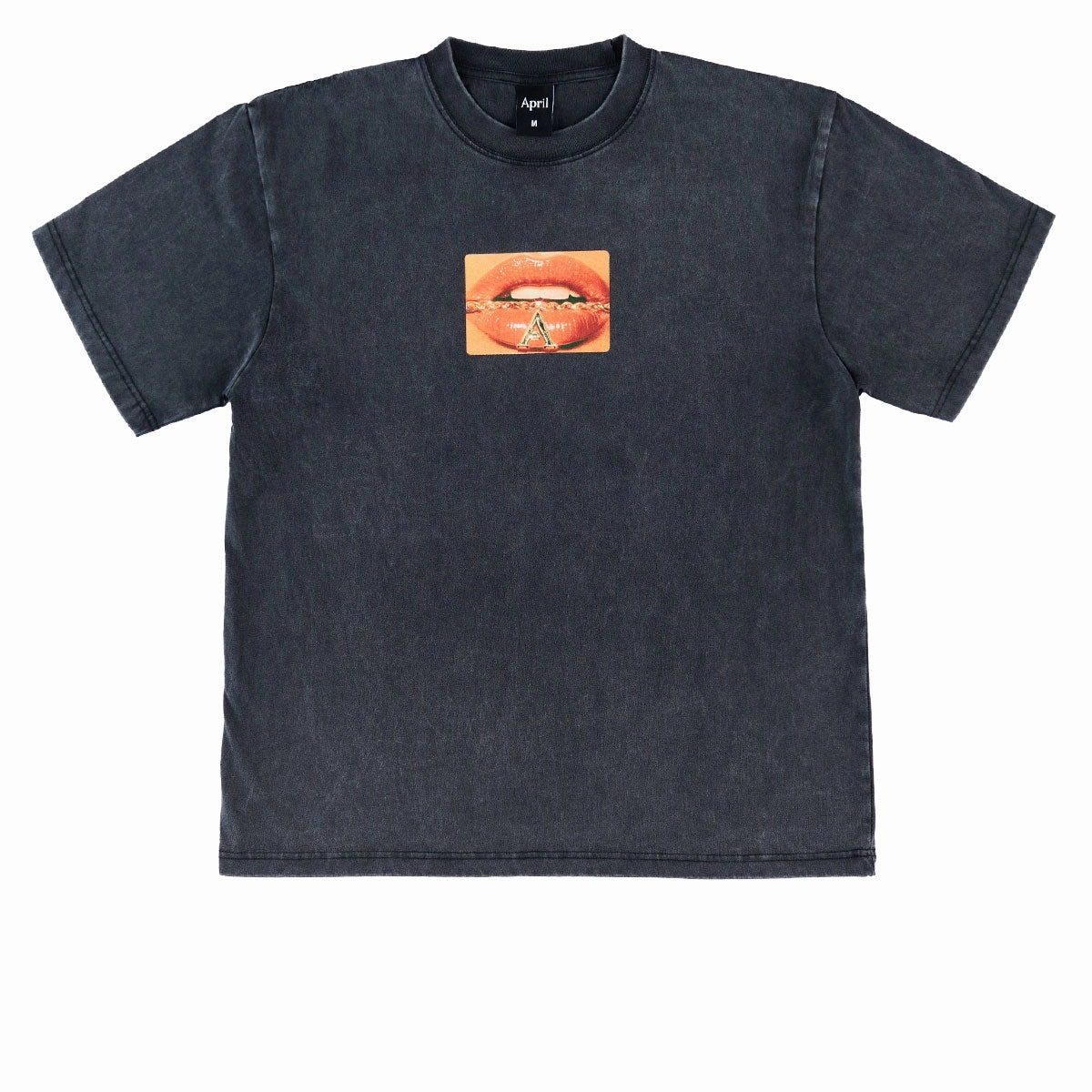 April Pendant T-Shirt - Vintage Black Sporty Layer Look warm weather