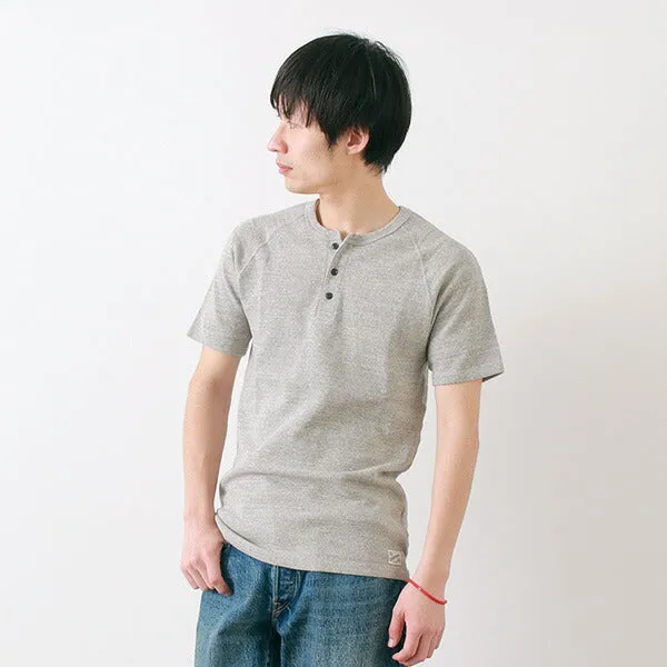 Abrasion resistant Anti-pilling KEPANI / Raffy Spun Fraise Henley Neck T-Shirt