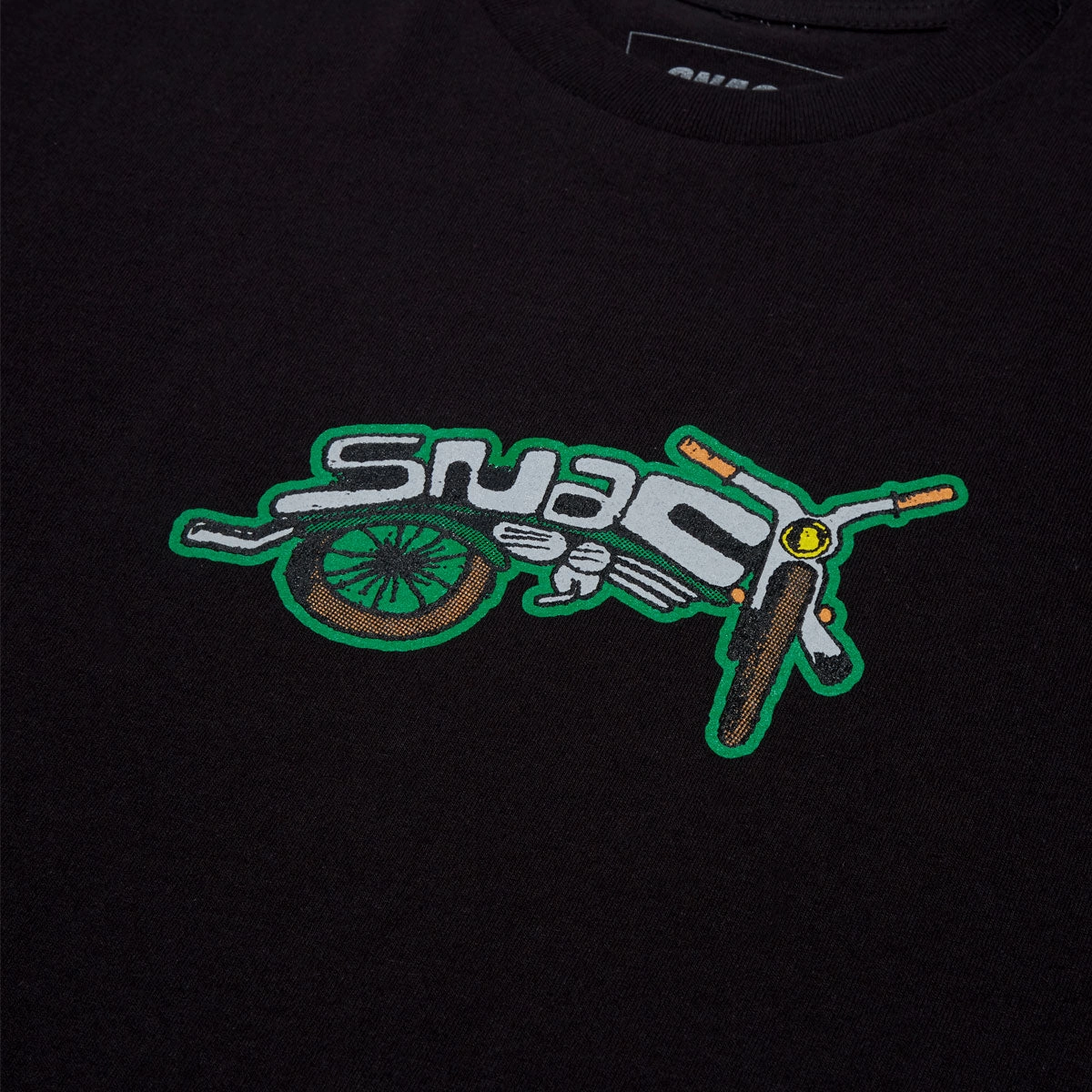 Snack Two-Stroke T-Shirt - Black Layered Collar Structure