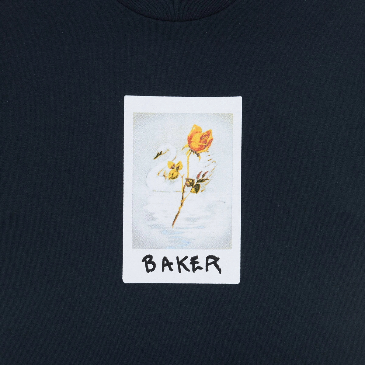 No Slip Shoulder Design Baker Polaroid T-Shirt - Navy