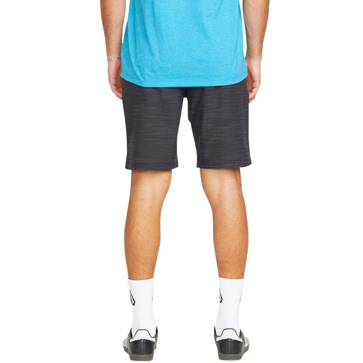 Non Restrictive Waistband Clean Fit Volcom Slub Frickin Cross Shred Hybrid 20 Shorts - Black