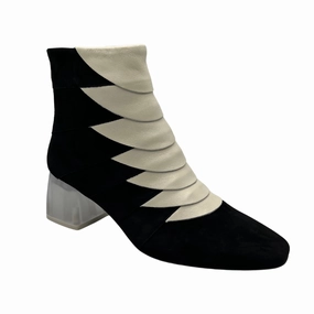 couple wear Rapid Lacing System Django & Juliette Mammow
