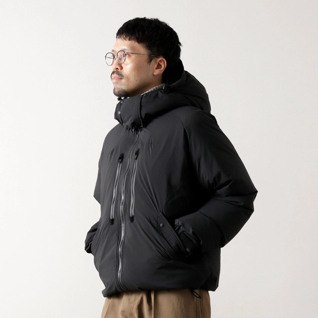F/CE. / Detachable Hoodie Bomb Jacket Zipper Guard Weatherproofing Neutral Tone