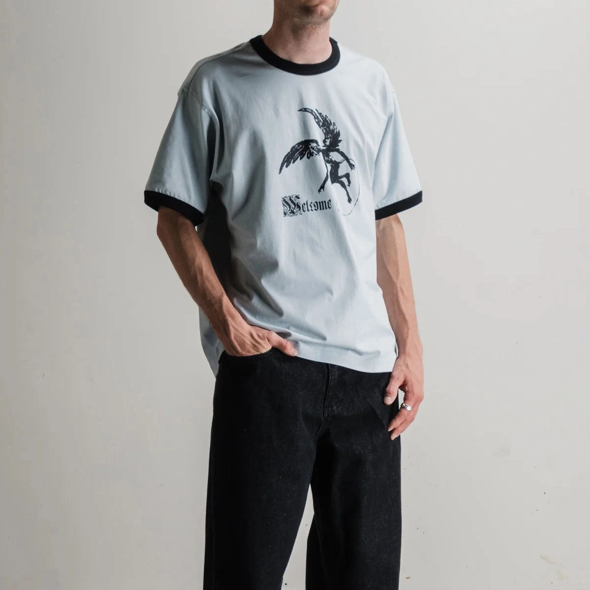 Welcome Scatter Ringer Knit T-Shirt - Mist/Black Sleek Fit