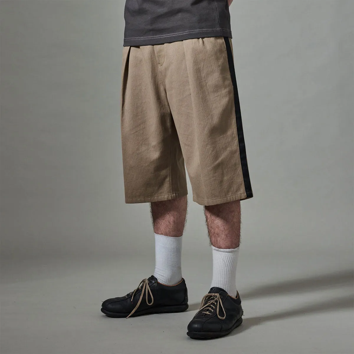 Passport Herringbone Leagues Club Stripe Shorts - Stone Relaxed Comfort Look