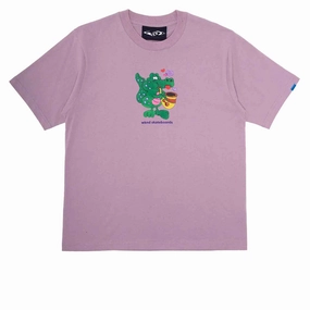 Cool and Comfortable Effortless Daywear WKND Hello March T-Shirt - Mauve