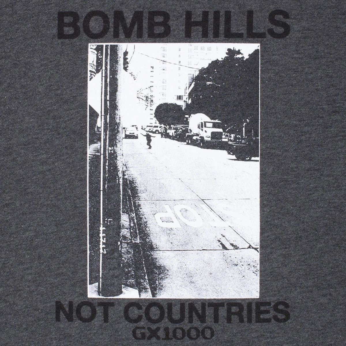 Comfort core GX1000 Bomb Hills Hoodie - Charcoal/Black Font