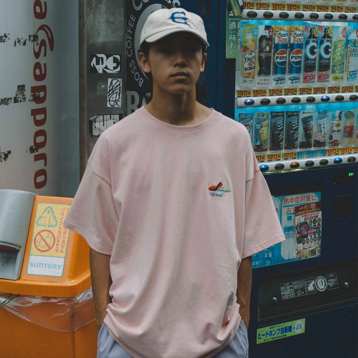Ribbed Collar Trim Seasonal Wear Evisen Sushi V2 T-Shirt - Pink