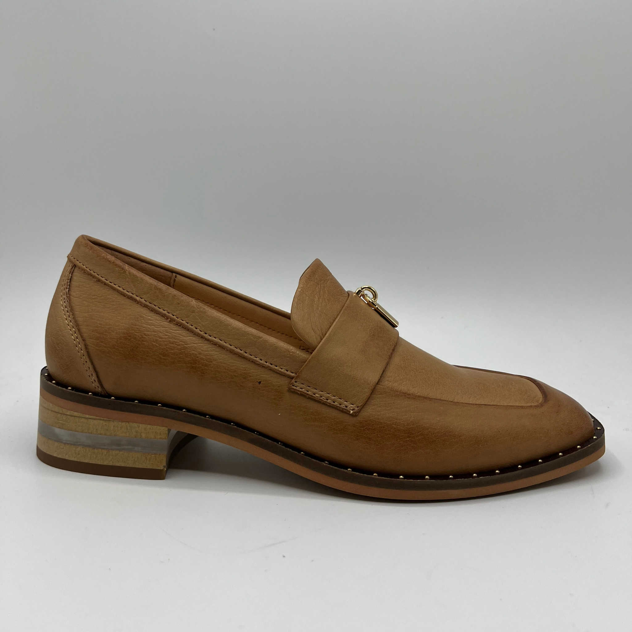 Stylish Footwear Django & Juliette Fillipa