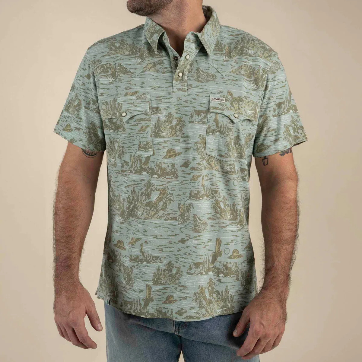 Compact Packing Sendero Cantina Polo Shirt - Desert Abduction Print