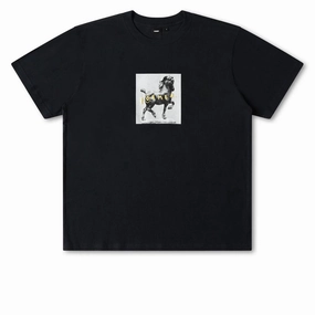 Smart Outfit Former Daring T-Shirt - Black