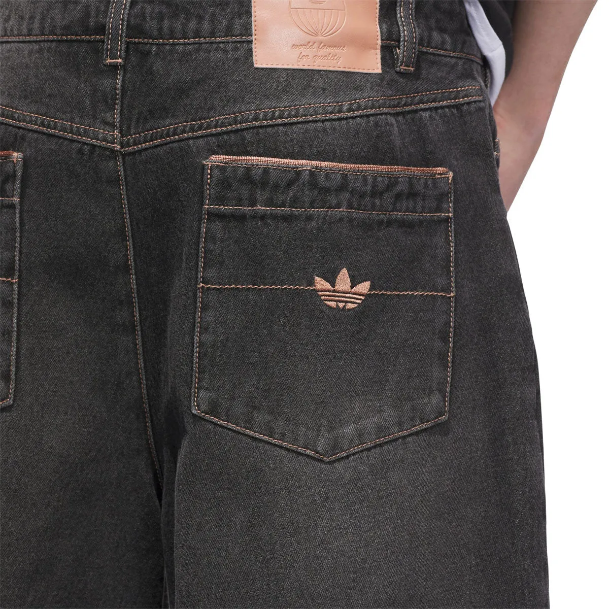Clean Feel Adidas Tyshawn Shorts - Black