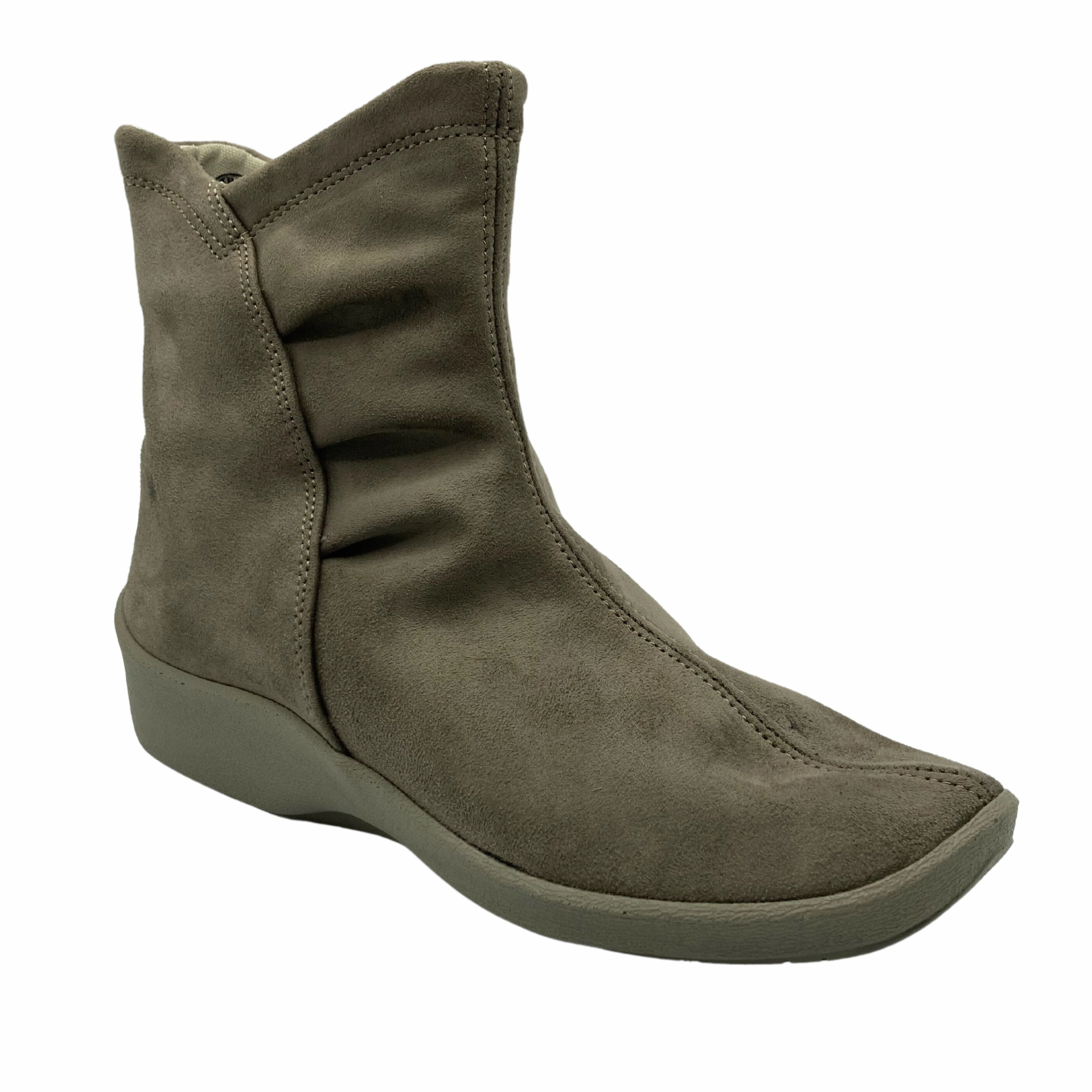 Durable Shell Adventure Journey Comfortable Stride Arcopedico L19