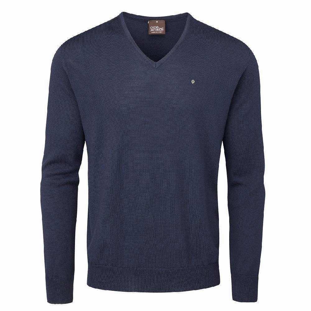 Fashion Layers Gym Essential Oscar Jacobson Weston Pin V-Neck Merino Sweater - Navy
