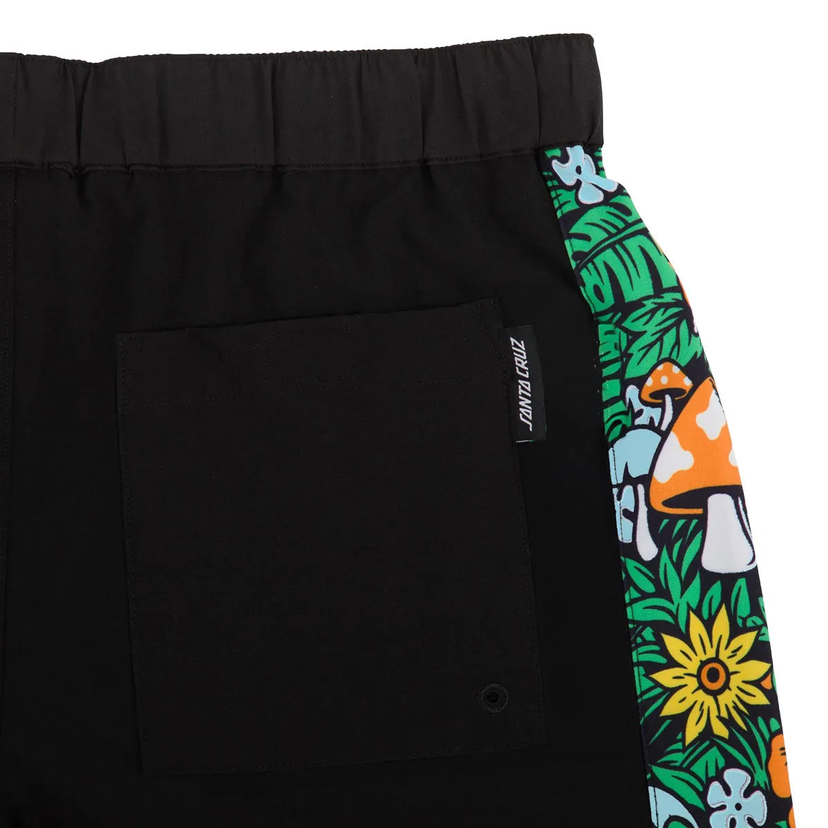 Santa Cruz Winkowski 8Baller Panel Boardshorts - Black Sporty Vibe
