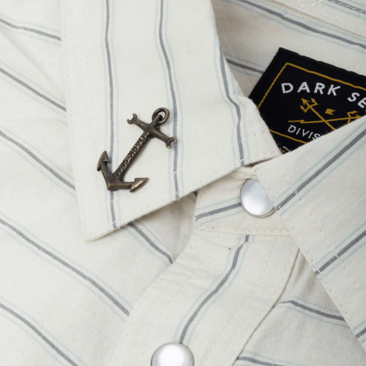Contemporary Design Dark Seas Kimbro Long Sleeve Shirt - Light Grey