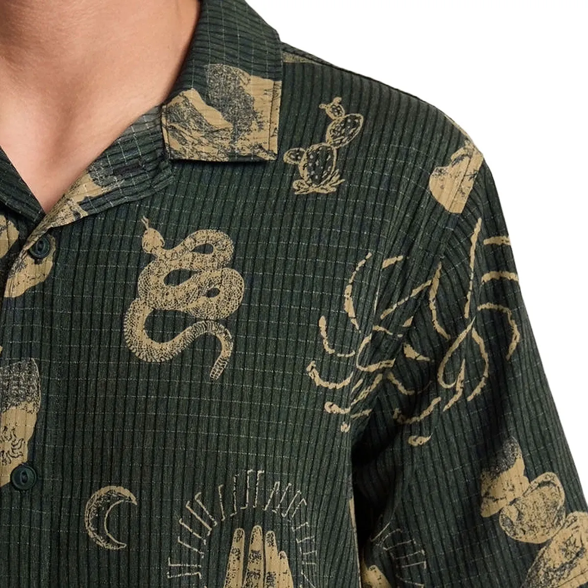 Roark Bless Up Trail Shirt - Onyx Compact Fold Design Sophisticated Style