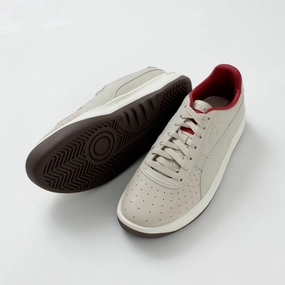 PUMA / GV Special PALAIS ARTISAN Sneakers Sock Like Collar Woven Reinforcement