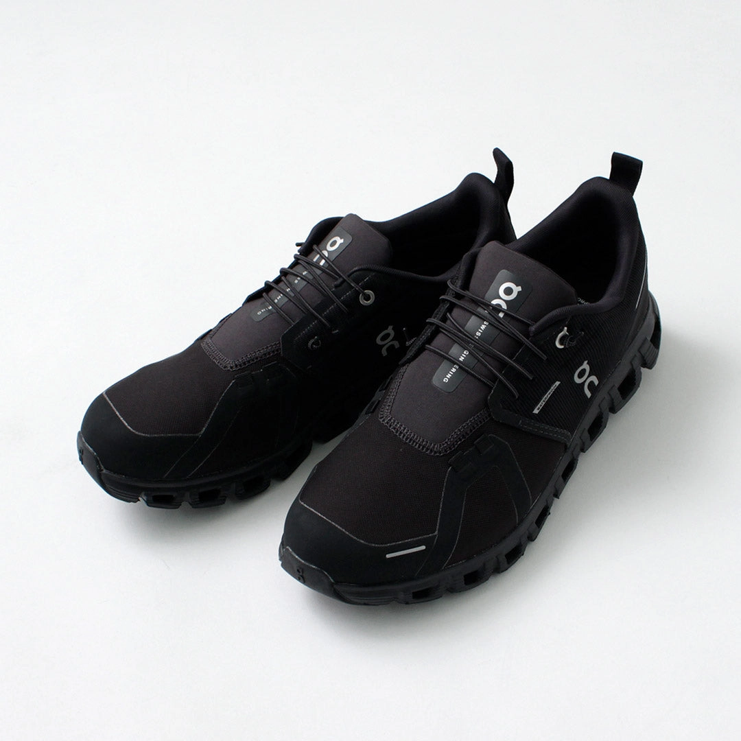 Hard Surface Padded Arch ON / Cloud 6 Waterproof Sneaker Model 2025