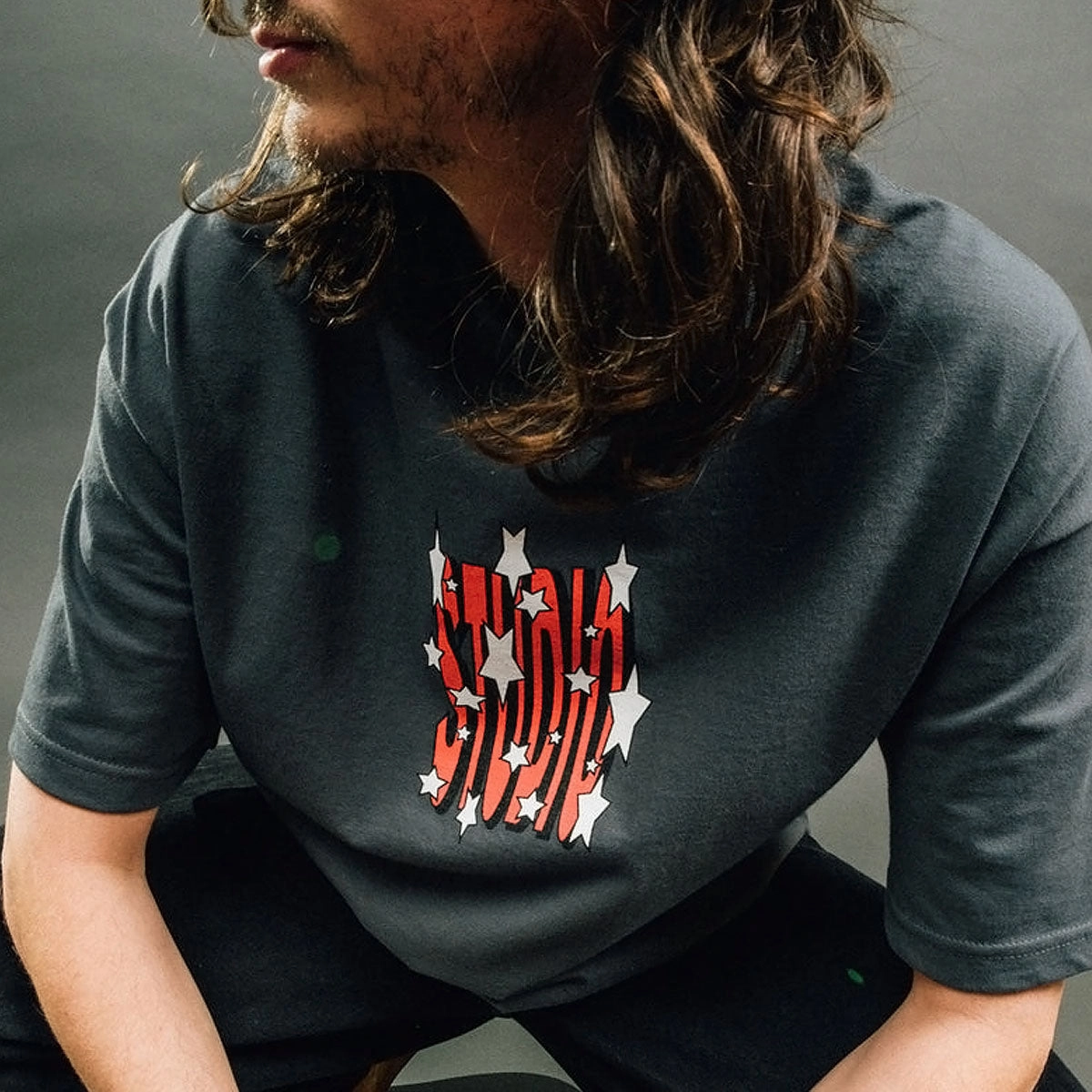 Studio Star Search T-Shirt - Charcoal Sports Apparel Basic Layering