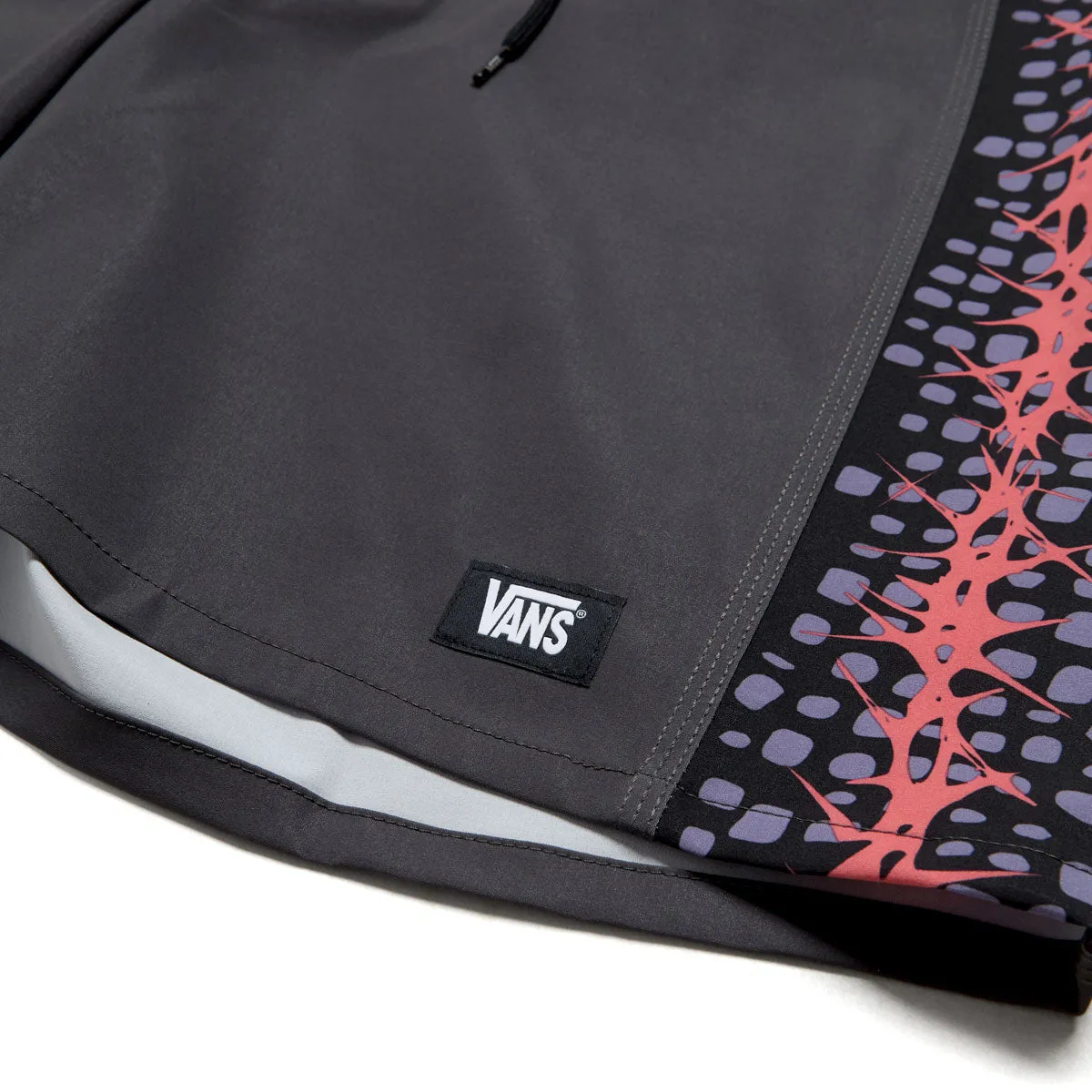 Slim Stretch Tough Build Vans MTE Daily Sideline Boardshorts - Asphalt