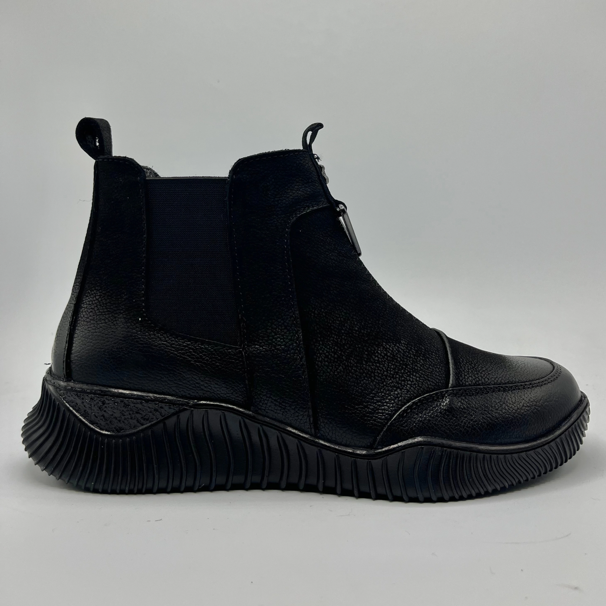 High   Quality Leather Shock Absorbing Mountain Hike Venus Athens