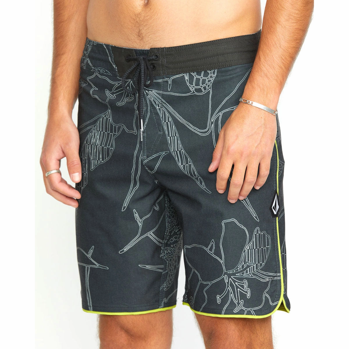 High Waist Volcom Mister Fib Scallop Stoney 19 Boardshorts - Stealth