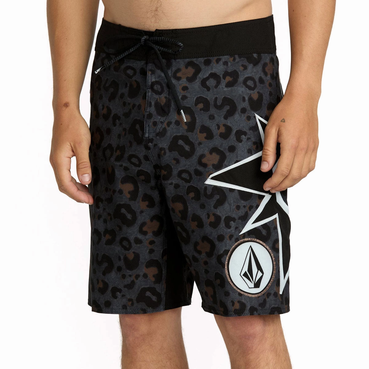 Rayon drape Practical Comfort Volcom St4r G4zer Mod 20 Boardshorts - Asphalt Black