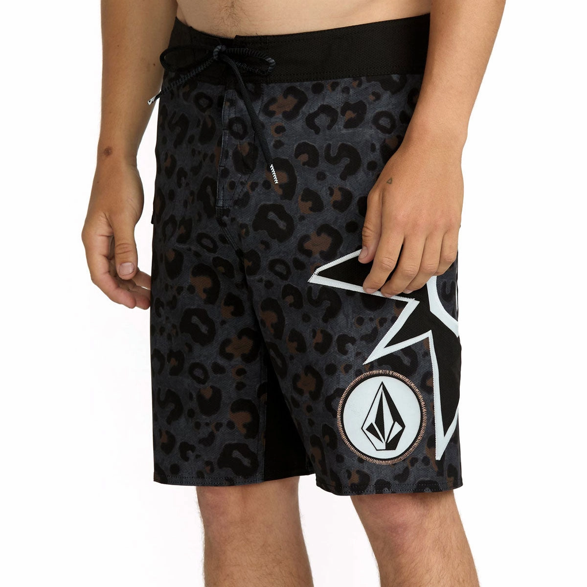 Tapered ankle SmoothZipper Volcom St4r G4zer Mod 20 Boardshorts - Asphalt Black