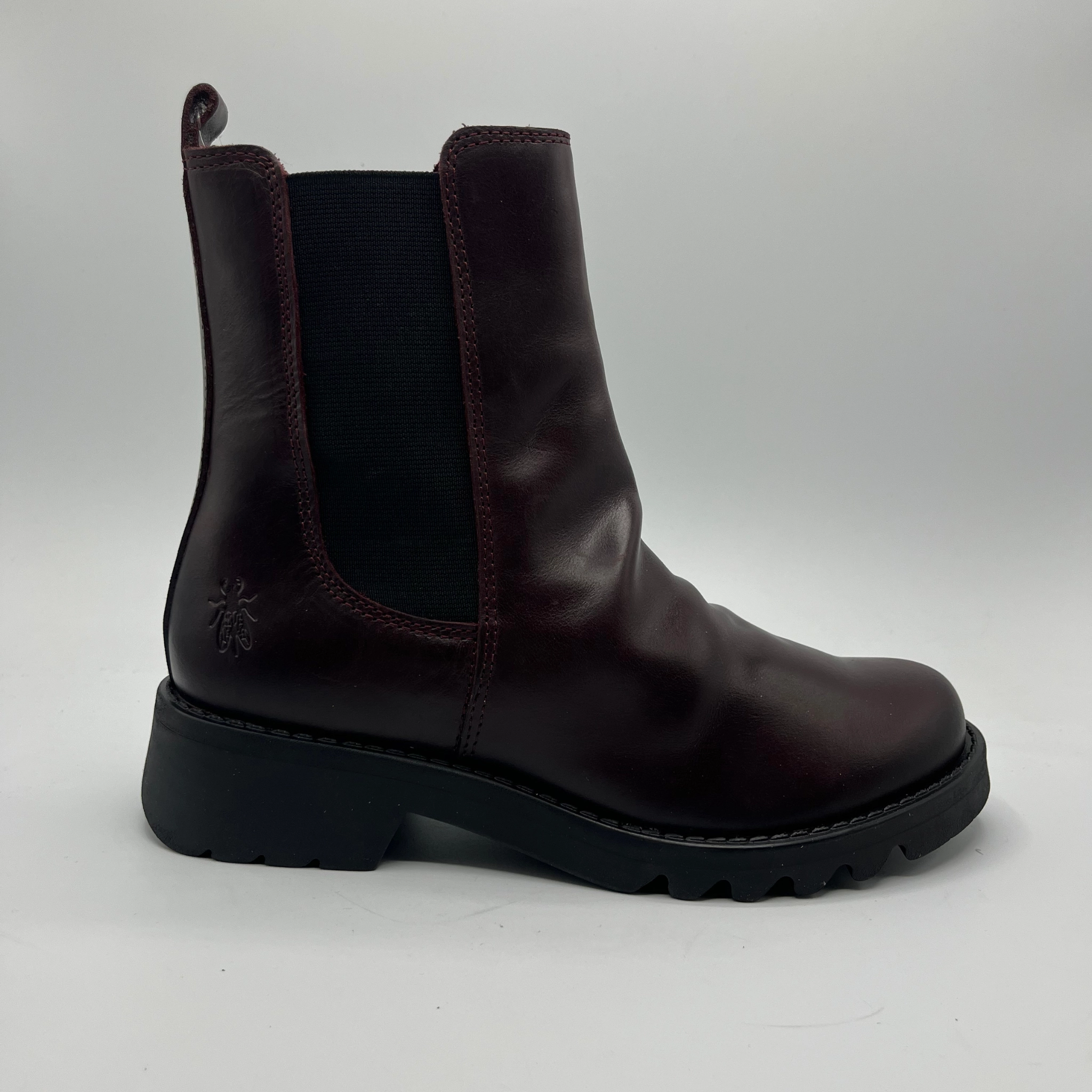 All-Purpose Fly London Rafy